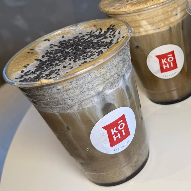 BLACK SESAME HOJICHA.