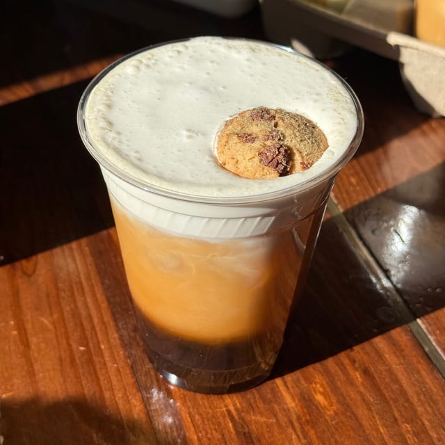 COOKIE BUTTER COLD BREW.