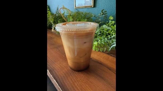 Salted Caramel white chocolate Latte Hot.