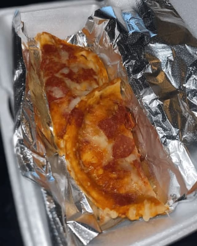 PIZZA PEPPERONI DEEP DISH 5".