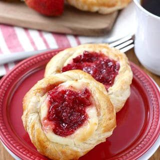STRAWBERRY DANISH